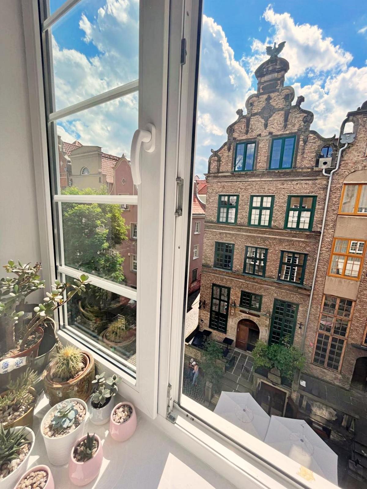 Old Town Center Mariacka View Lägenhet Gdańsk Exteriör bild