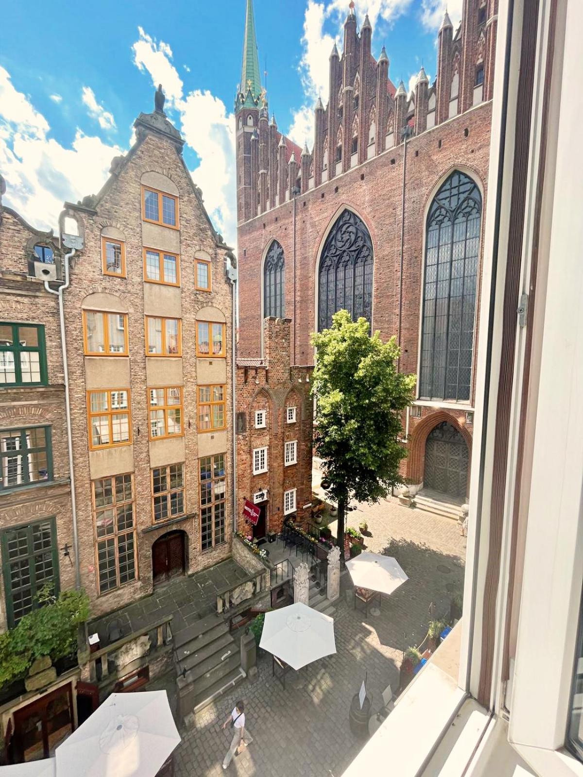 Old Town Center Mariacka View Lägenhet Gdańsk Exteriör bild
